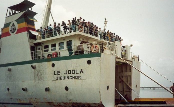 Conférence de presse sur « l’ensemble des dossiers liés au naufrage » du navire »Le Joola », mercredi