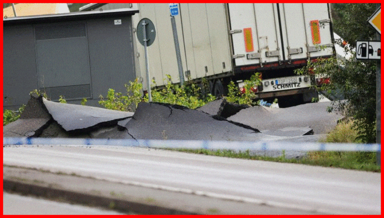 Suède : une autoroute s’effondre sur une centaine de mètres dans le sud-ouest du pays