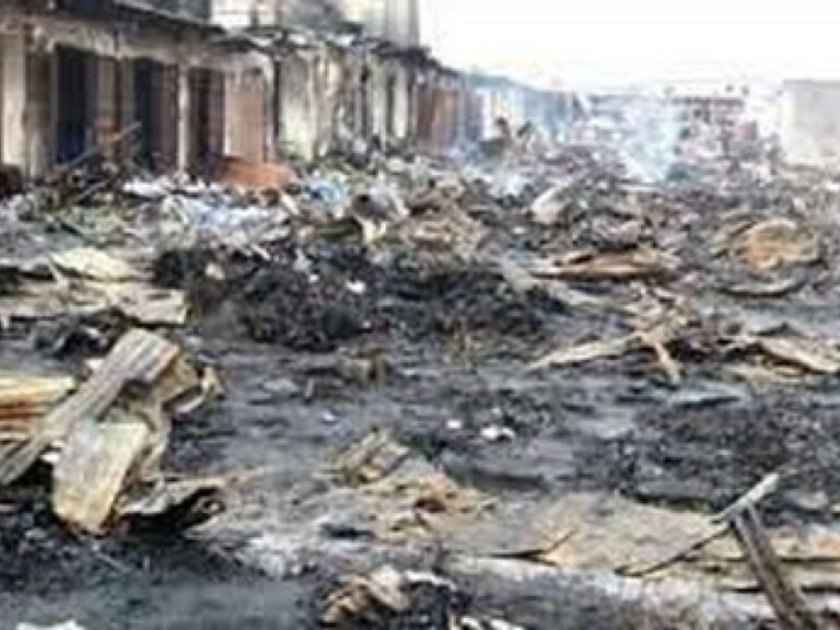 L’ Etat du Sénégal au chevet de 71 commerçants sénégalais victimes d’incendie