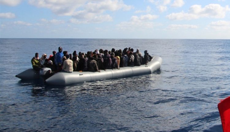 Émigration clandestine : La marine espagnole intercepte 102 migrants