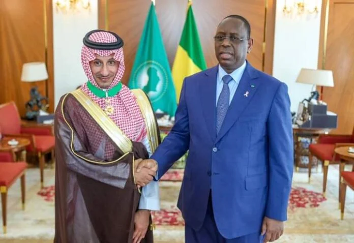 Le ministre Saoudien du Tourisme reçu par le président Macky Sall : « Il a transmis un message… »