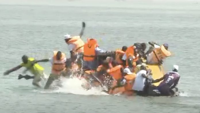 Vidéo – Chavirement d’une pirogue : 40 journalistes sénégalais frølent la mørt. Regardez !