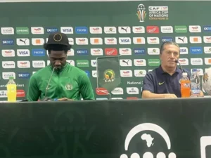 Jose Peseiro des Super Eagles se prepare pour un duel strategique contre lAfrique du Sud thumbnail Jallale.net L'actualité en direct, où que vous soyez