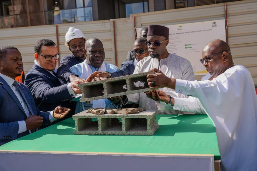 Projet de construction d’un immeuble Waqf : Ousmane Sonko inaugure…
