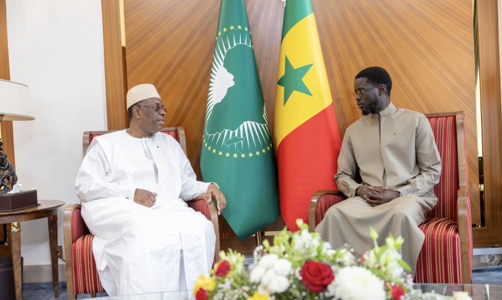 Après sa visite à Dakar : Macky Sall félicite Diomaye